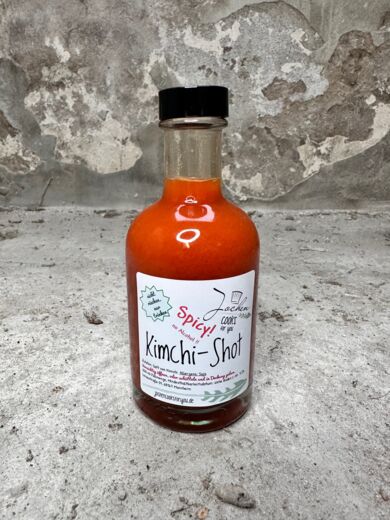 Mannheimer Kimchi Shot in der Schraubflasche.